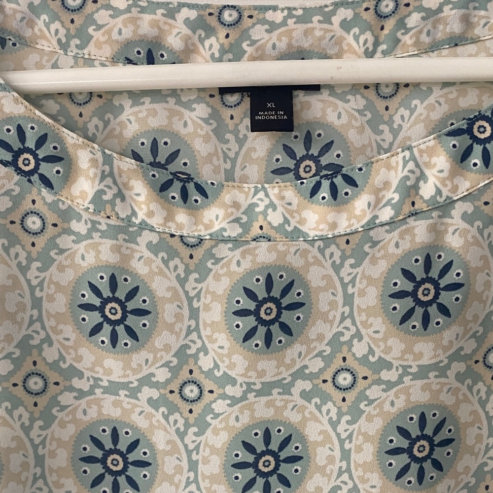 Ann Taylor Factory Cream Blouse with Blue Medallion Print - Picture 2 of 4